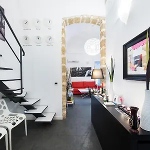 화이트 B&B